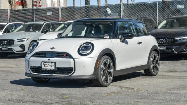 new 2025 MINI Hardtop car, priced at $37,295