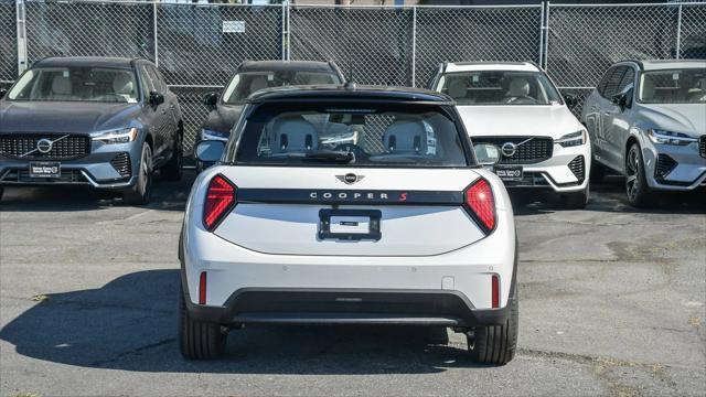 new 2025 MINI Hardtop car, priced at $37,295