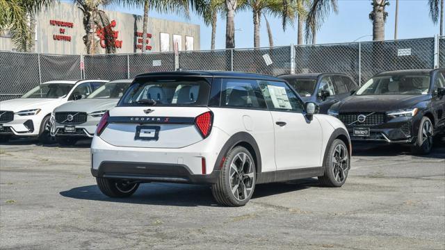 new 2025 MINI Hardtop car, priced at $37,295