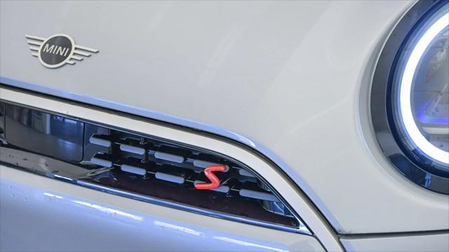new 2025 MINI Hardtop car, priced at $36,680