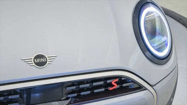new 2025 MINI Hardtop car, priced at $36,680