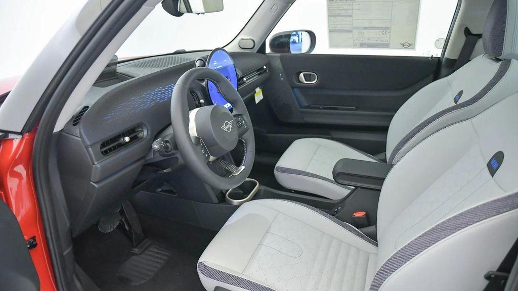 new 2025 MINI Hardtop car, priced at $37,810