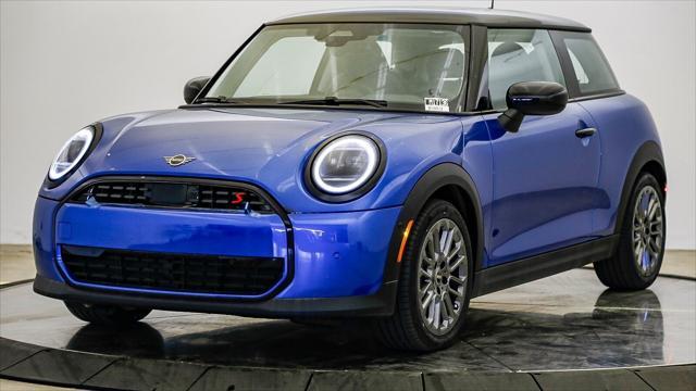 new 2025 MINI Hardtop car, priced at $35,980