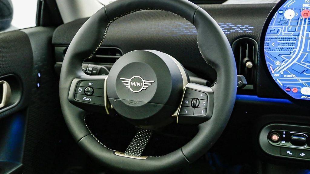 new 2025 MINI Hardtop car, priced at $35,980