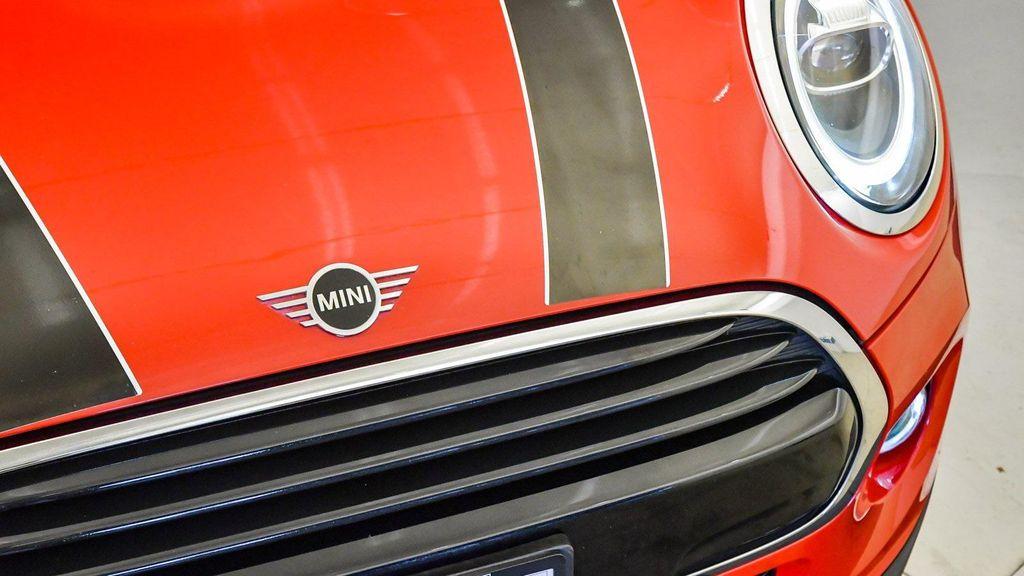 used 2021 MINI Hardtop car, priced at $17,604