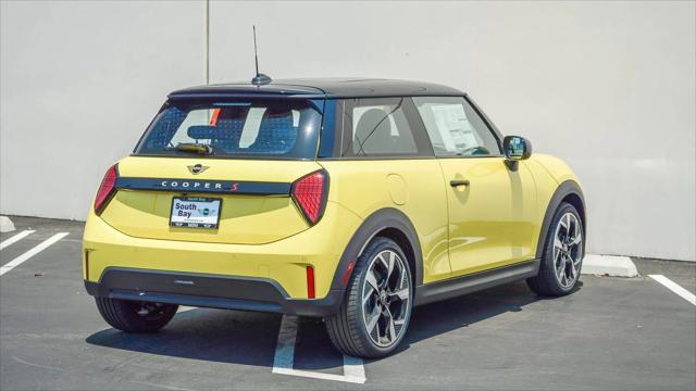 new 2025 MINI Hardtop car, priced at $36,895