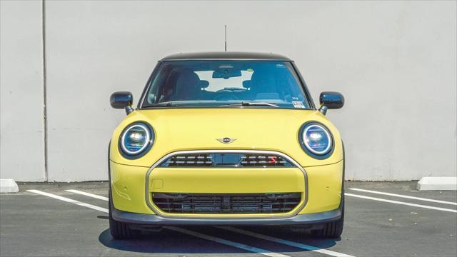 new 2025 MINI Hardtop car, priced at $36,895