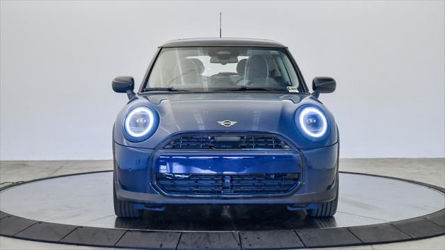 new 2025 MINI Hardtop car, priced at $32,345