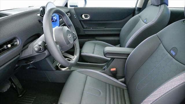 new 2025 MINI Hardtop car, priced at $35,980
