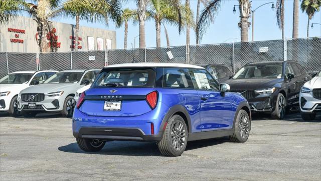 new 2025 MINI Hardtop car, priced at $32,645