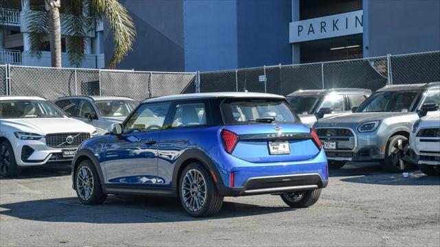 new 2025 MINI Hardtop car, priced at $32,645