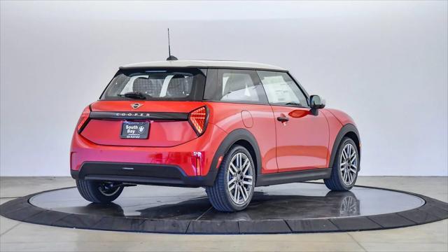 new 2025 MINI Hardtop car, priced at $32,420