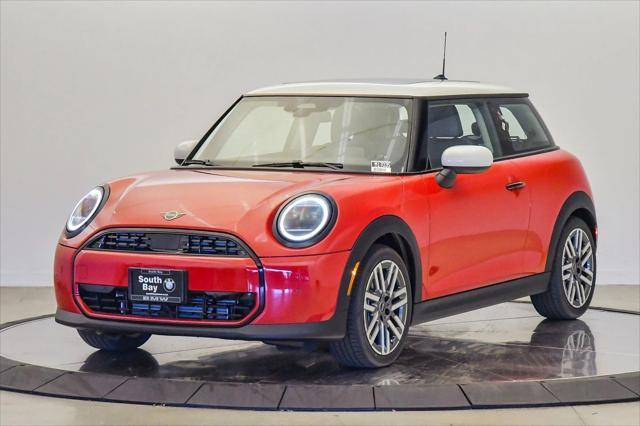 new 2025 MINI Hardtop car, priced at $32,420