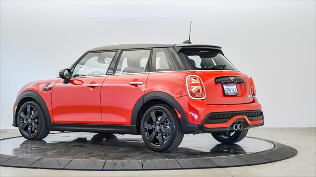 used 2022 MINI Hardtop car, priced at $25,599