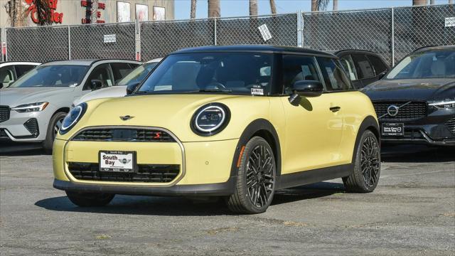 new 2025 MINI Hardtop car, priced at $35,895