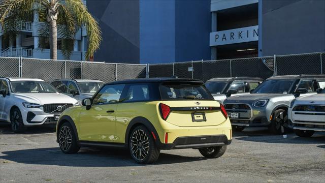 new 2025 MINI Hardtop car, priced at $35,895