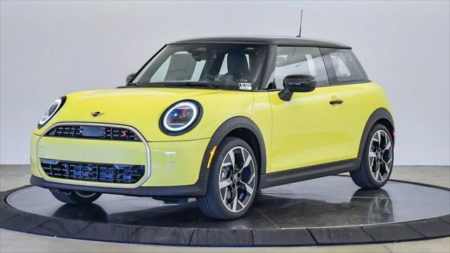 new 2025 MINI Hardtop car, priced at $35,895