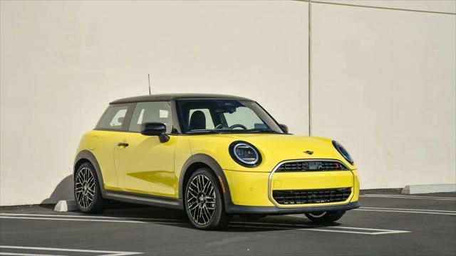 new 2025 MINI Hardtop car, priced at $36,065