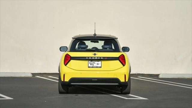 new 2025 MINI Hardtop car, priced at $36,065