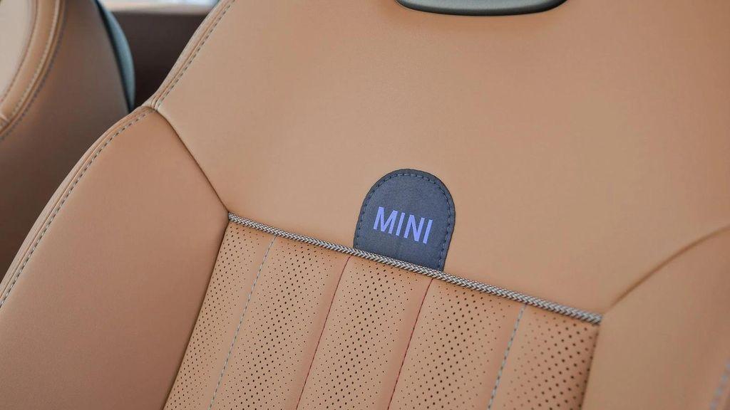 new 2025 MINI Countryman car, priced at $43,100