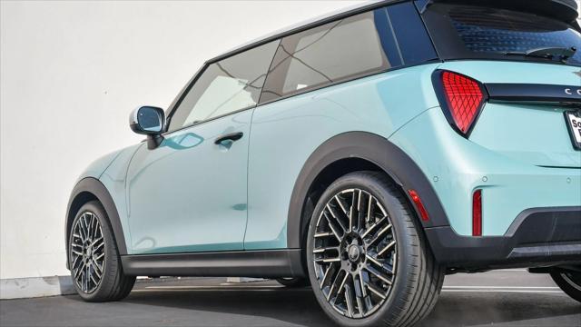 new 2025 MINI Hardtop car, priced at $35,980