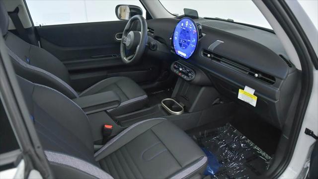 new 2025 MINI Hardtop car, priced at $35,595