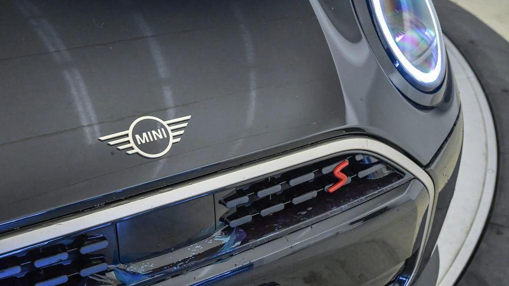 new 2025 MINI Hardtop car, priced at $36,015