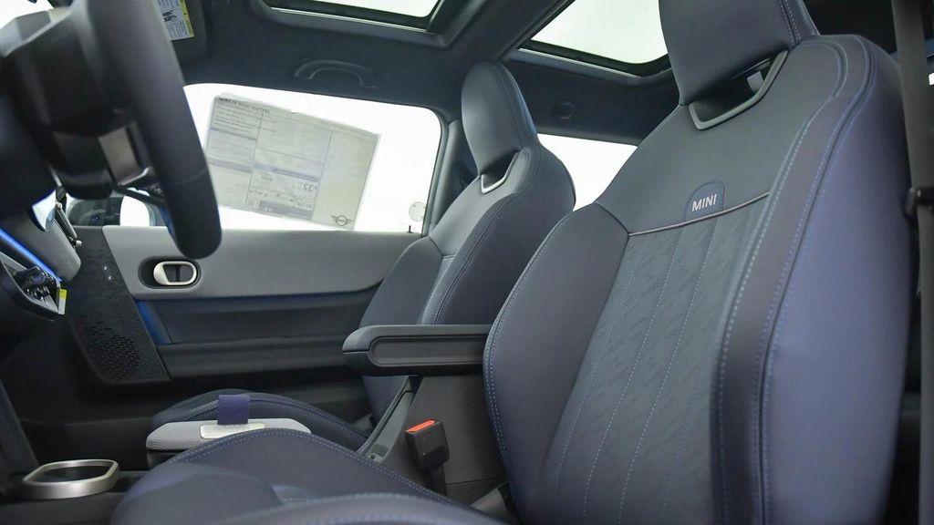 new 2025 MINI Hardtop car, priced at $36,015