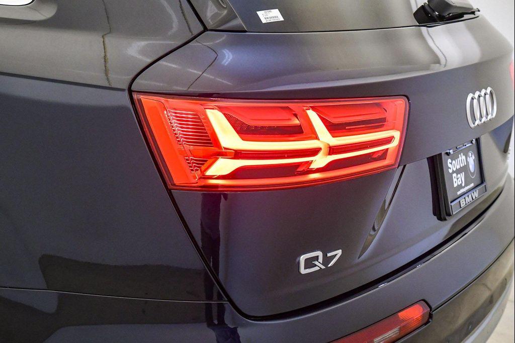 used 2017 Audi Q7 car, priced at $21,999