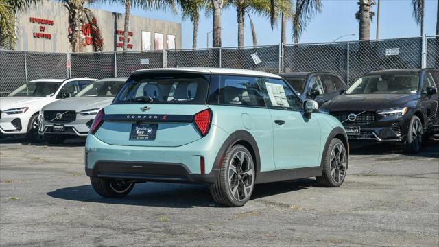 new 2025 MINI Hardtop car, priced at $37,295