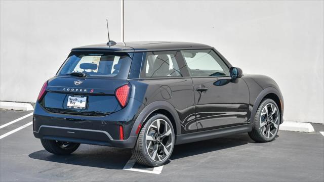 new 2025 MINI Hardtop car, priced at $37,295