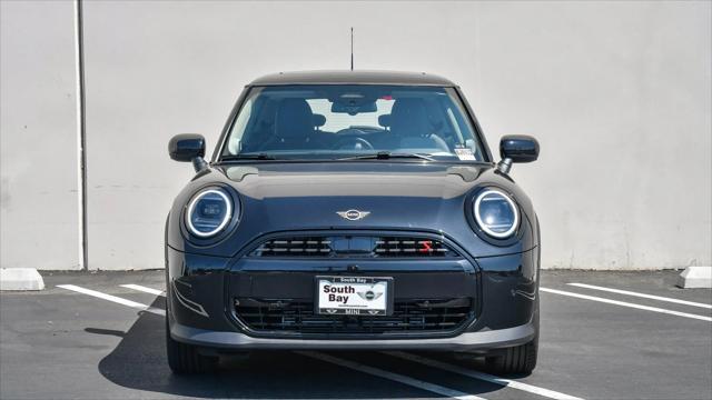 new 2025 MINI Hardtop car, priced at $37,295