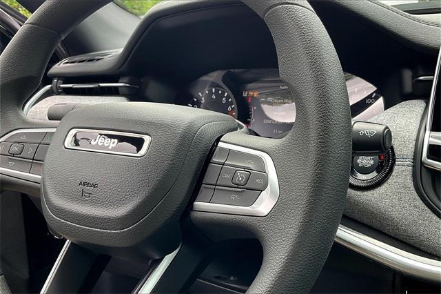 new 2025 Jeep Compass car, priced at $29,490