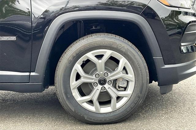 new 2025 Jeep Compass car, priced at $29,490