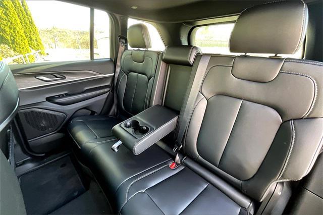 new 2025 Jeep Grand Cherokee car, priced at $52,535