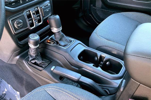 new 2025 Jeep Gladiator car, priced at $42,385