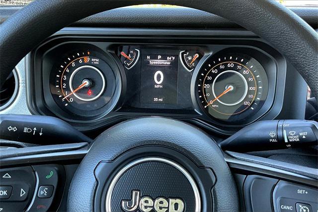 new 2025 Jeep Gladiator car, priced at $42,385
