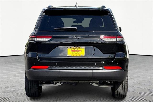 new 2025 Jeep Grand Cherokee car, priced at $48,175