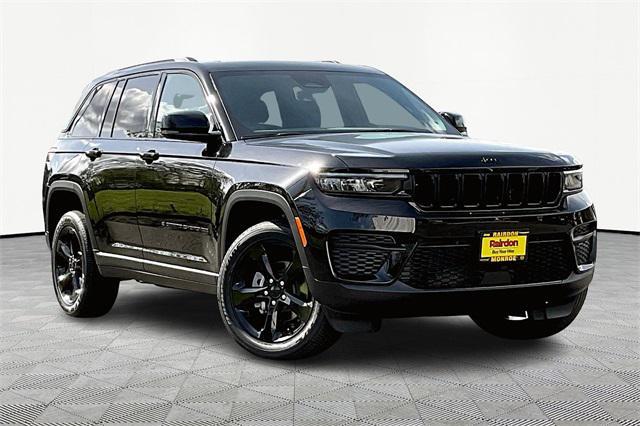 new 2025 Jeep Grand Cherokee car, priced at $48,175