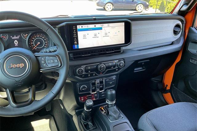 new 2025 Jeep Wrangler car, priced at $53,380