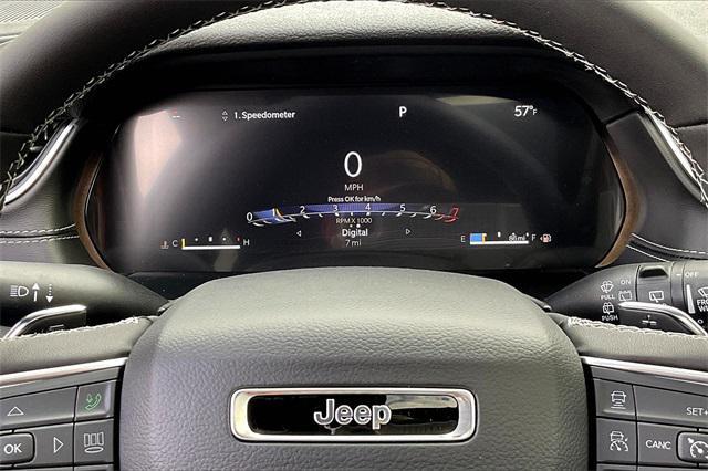 new 2025 Jeep Grand Cherokee car, priced at $48,175