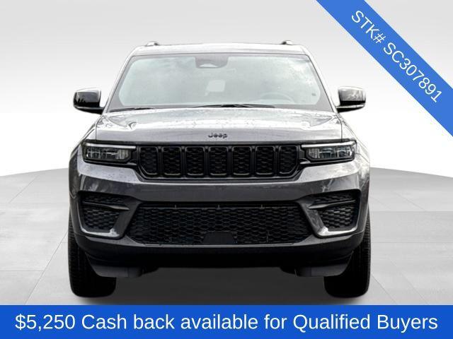 new 2025 Jeep Grand Cherokee car, priced at $48,175