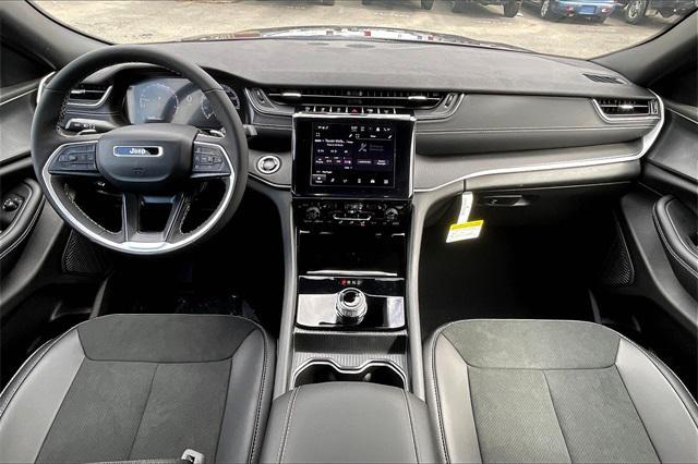 new 2025 Jeep Grand Cherokee car, priced at $48,175