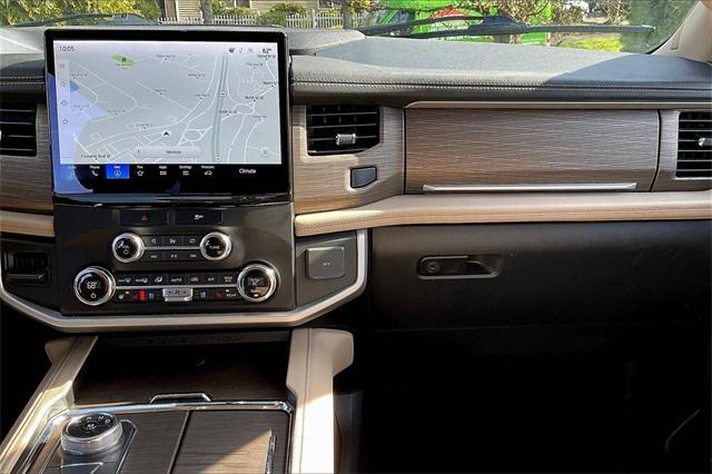 used 2023 Ford Expedition car, priced at $44,500