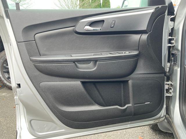used 2012 Chevrolet Traverse car, priced at $7,990
