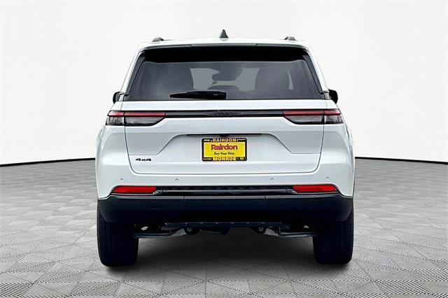 new 2025 Jeep Grand Cherokee car, priced at $48,775