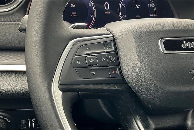 new 2025 Jeep Grand Cherokee car, priced at $48,775