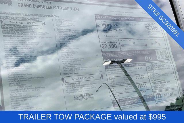 new 2025 Jeep Grand Cherokee car, priced at $48,775