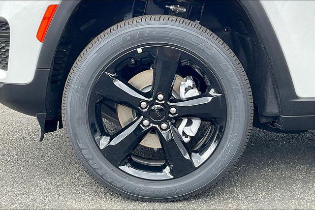 new 2025 Jeep Grand Cherokee car, priced at $48,775