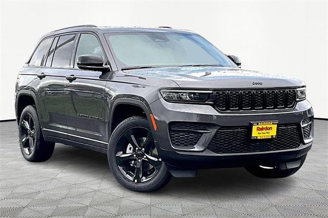 new 2025 Jeep Grand Cherokee car, priced at $48,175